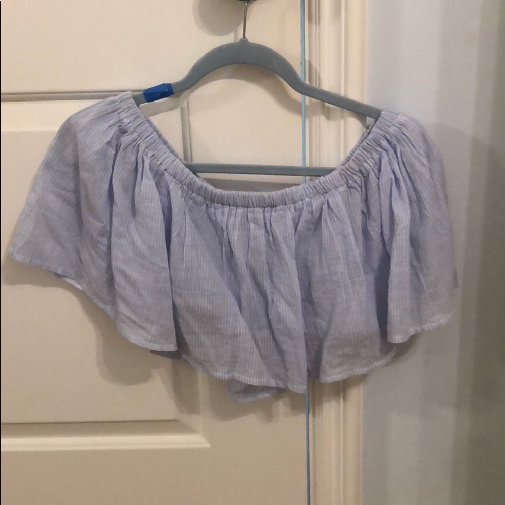 seek the label off the shoulder top